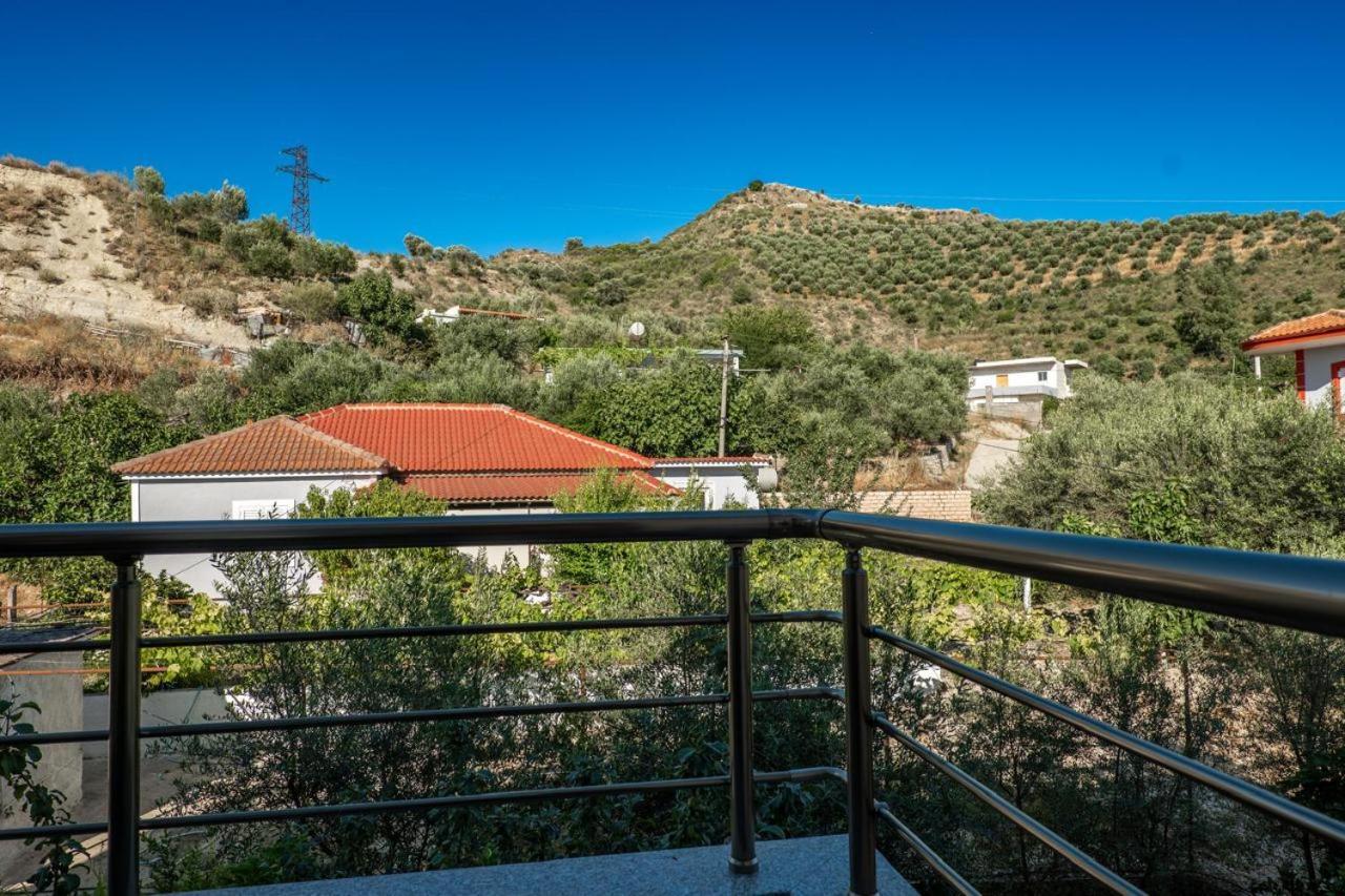 Juer Hotel Bajkaj Exterior foto